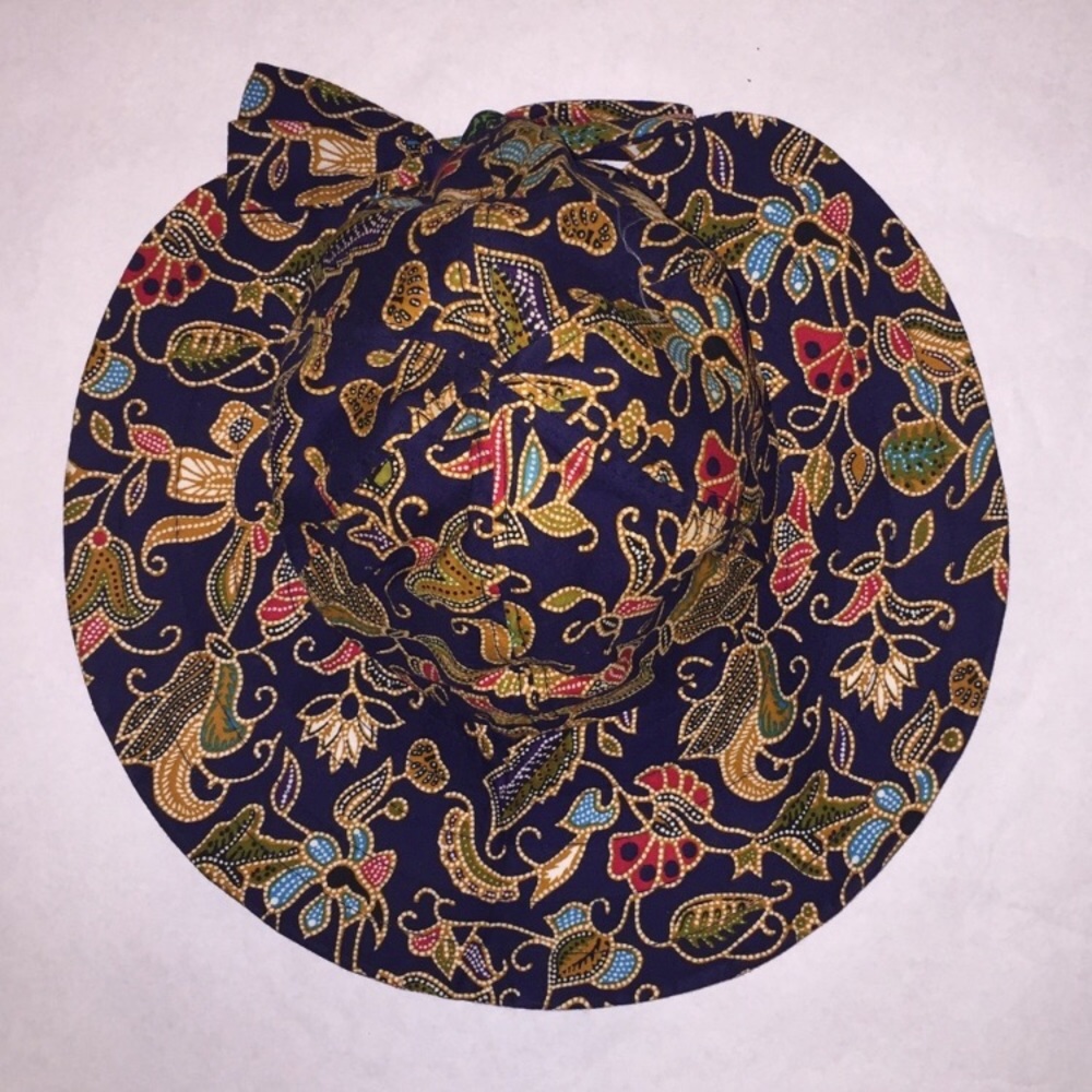 Sinar Pagi Navy Blue Printed Sun Hat